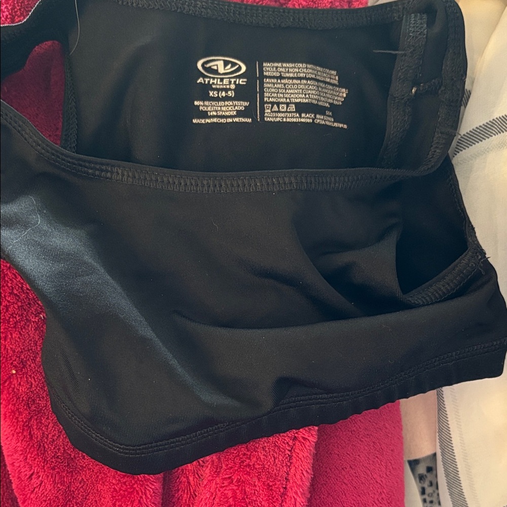 Little Girls Athletic Works Classic Black workout top xs